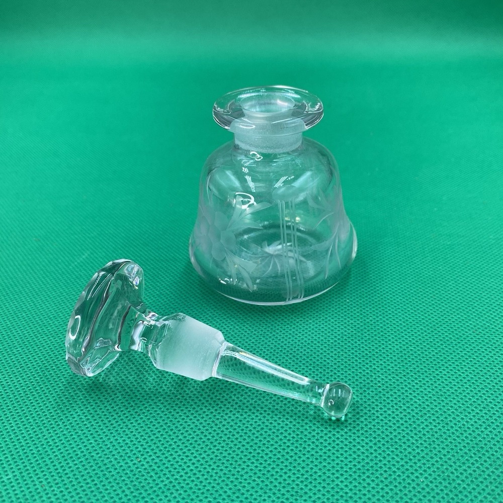 Heisey Yeoman Cut Perfume with Long Dripper